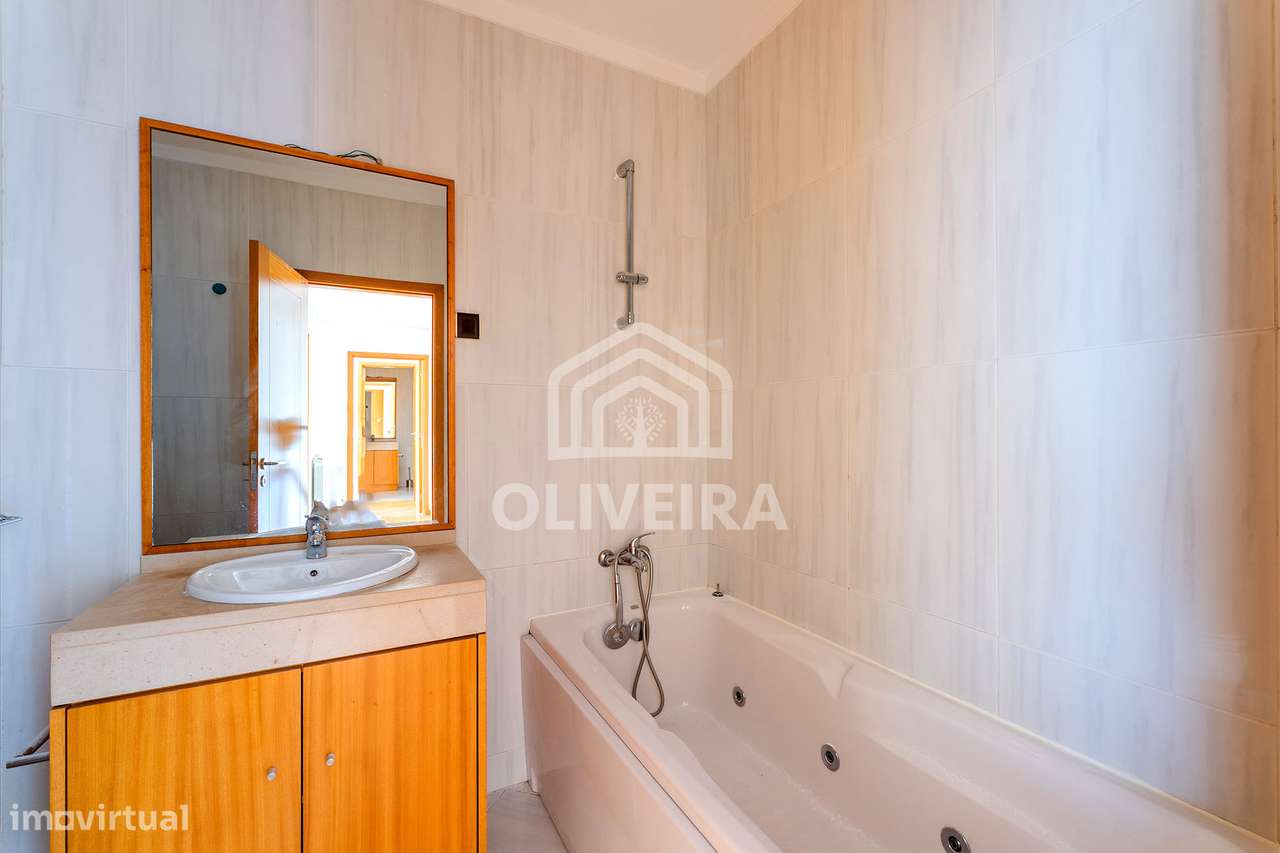 Apartamento T3 Duplex-24