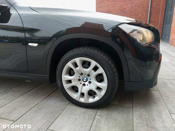 BMW X1 xDrive18d - 11