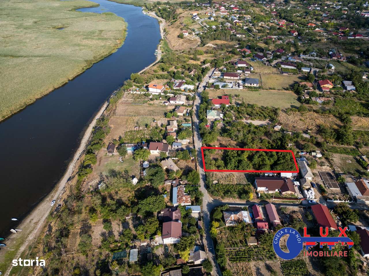 ID 7857 EXCLUSIVITATE - Teren intravilan cu priveliște în Somova-0