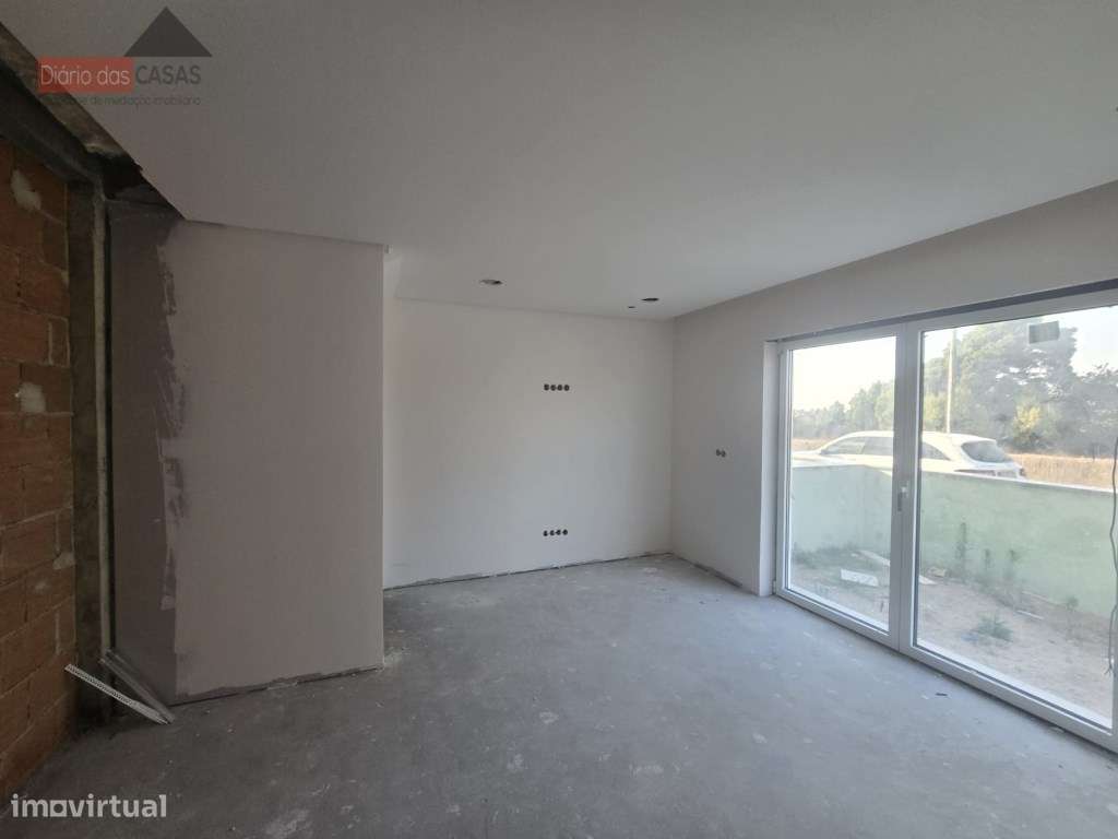 Moradia geminada T4 em Aveiro - Gafanha do Carmo-15