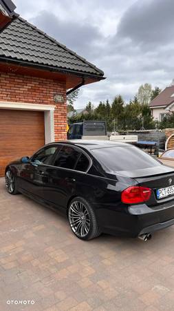 BMW Seria 3 330xd - 2