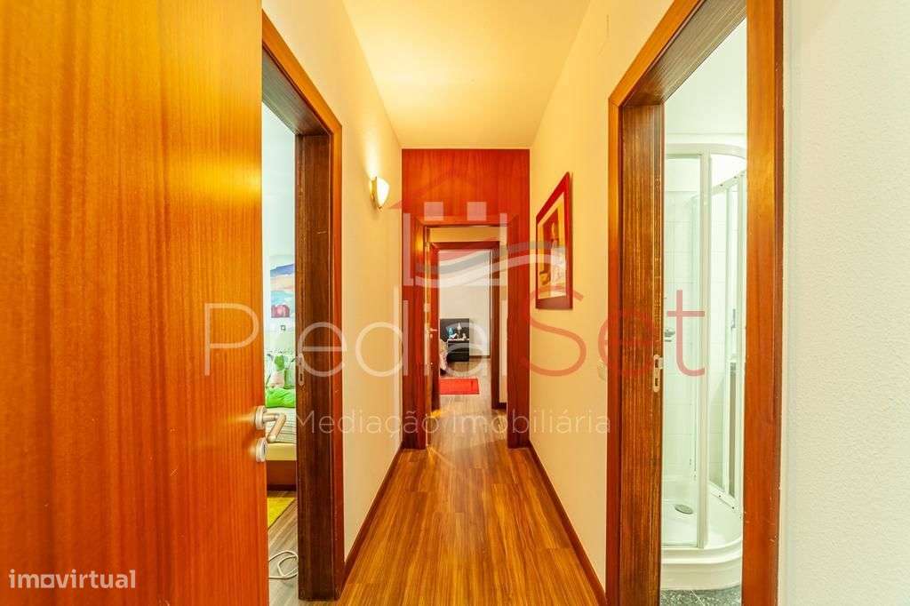 Quinta com Moradia de 6 assoalhadas com piscina - Loures-Lisboa-31