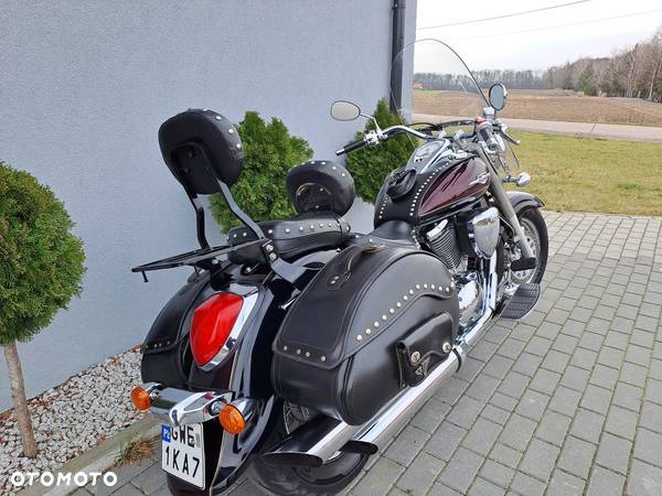 Suzuki Boulevard - 17