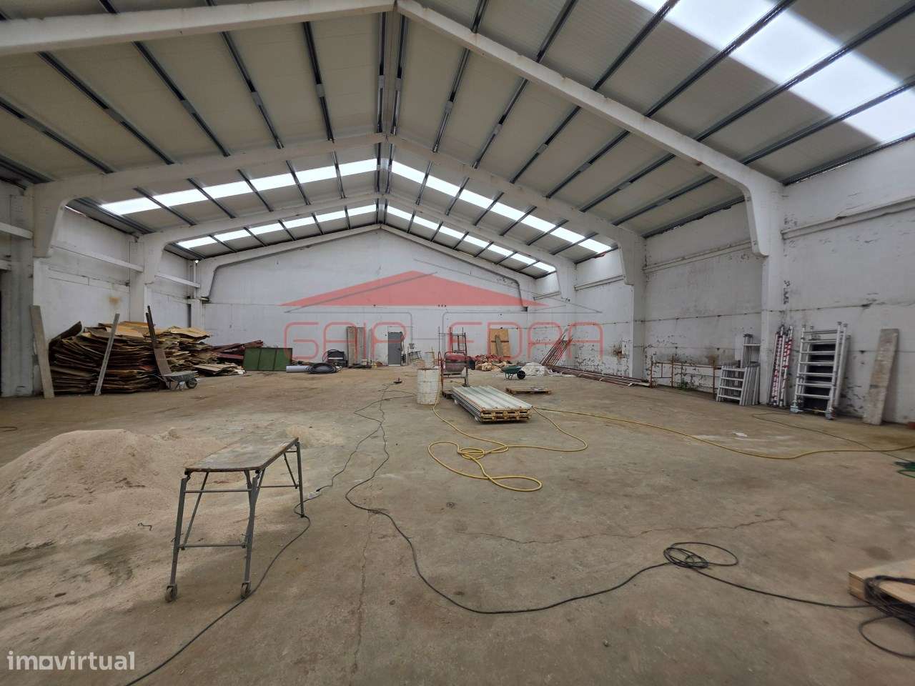 Pavilhão  Zona Industrial Maceda acesso a TIR escritórios parqueamento - Grande imagem: 5/17