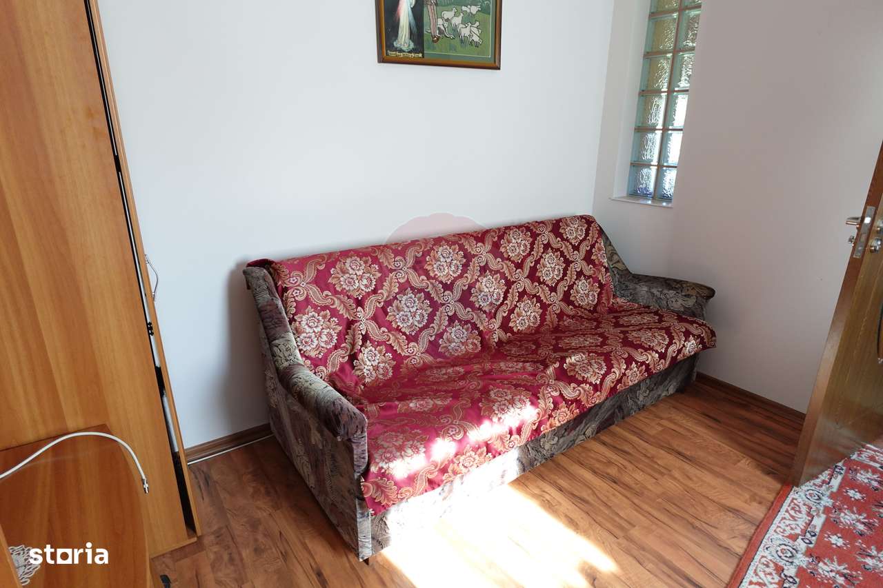 Casă cu 6 camere, de vânzare, în Baia Sprie-9