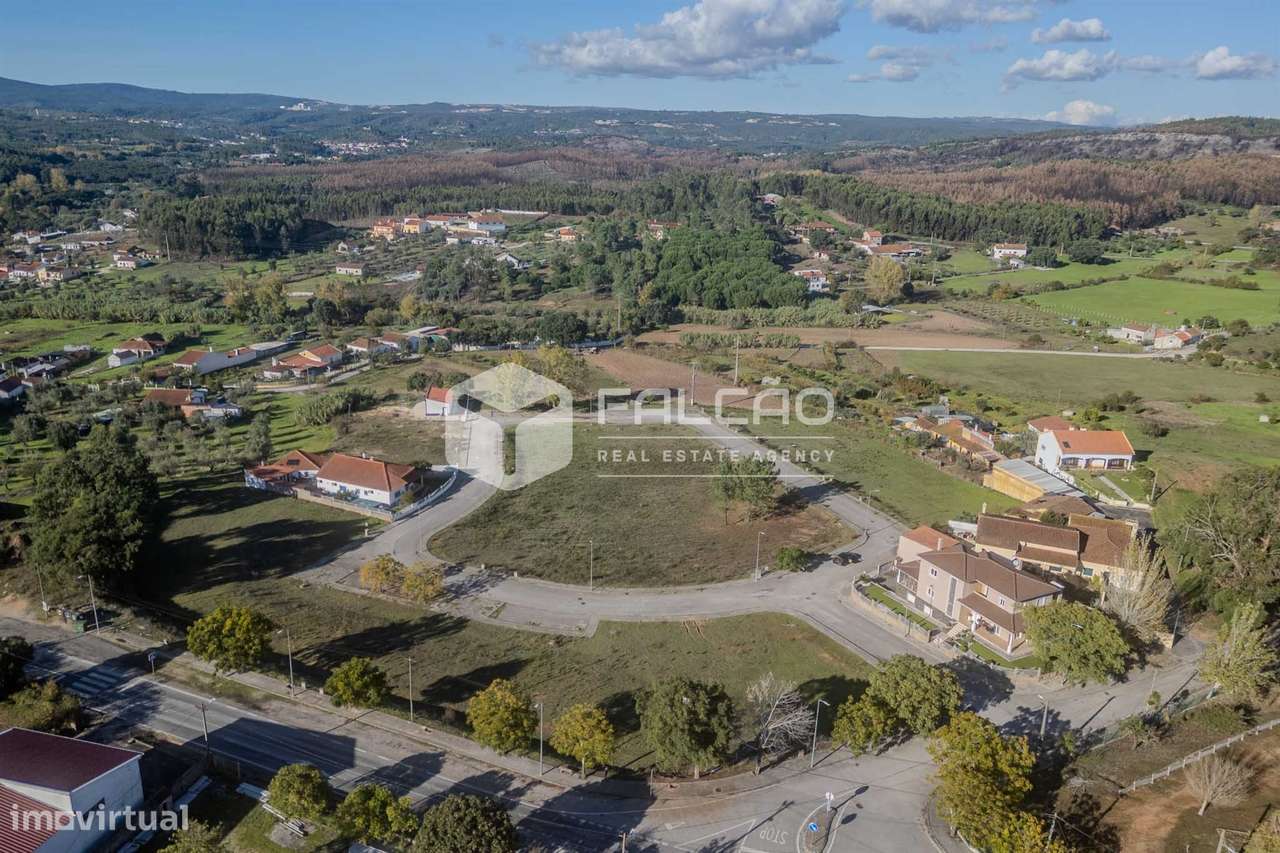 Terreno Para Construção  Venda em Alcanede,Santarém - Grande imagem: 3/33