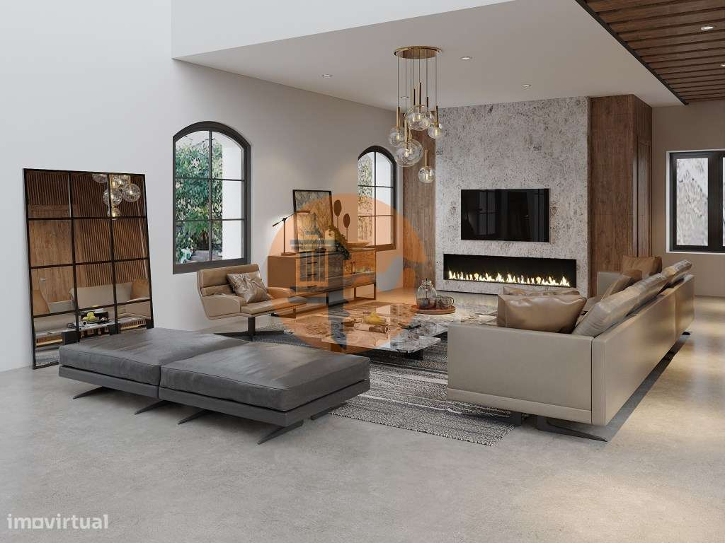 Loft com 4 quartos e piscina - Grande imagem: 2/19