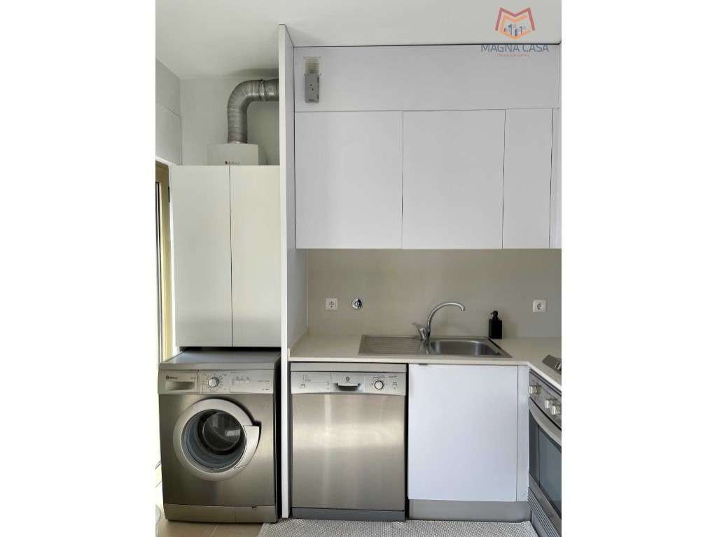 T1 com garagem, Entrecampos, Lisboa - Grande imagem: 4/31