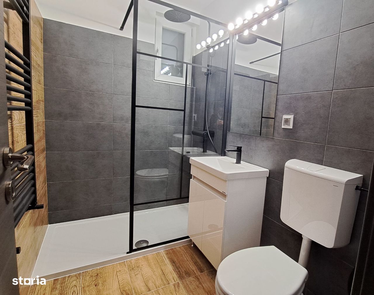 Apartament 2 camere, renovat modern, zona Calea Bucuresti