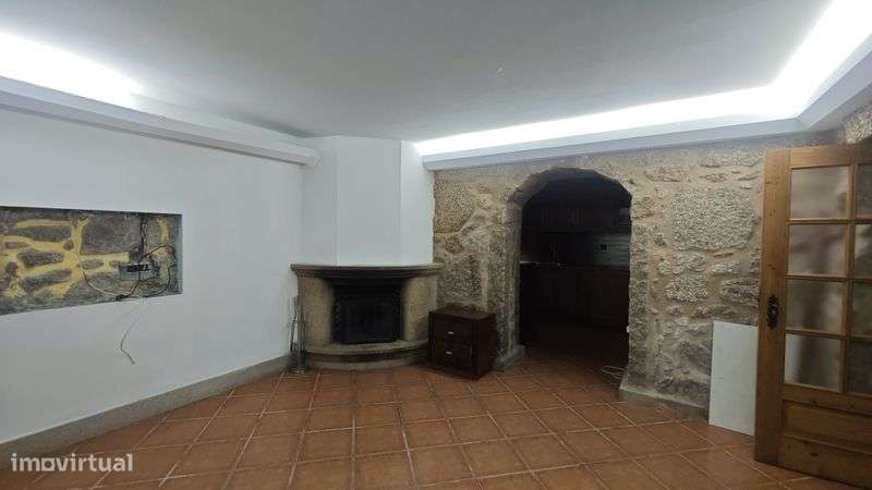 Moradia em Portela de Susã - Grande imagem: 3/8