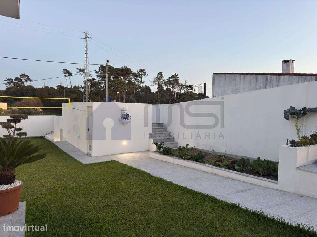 Moradia T3 em Matosinhos — Conforto e Elegância-40