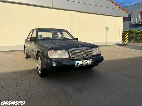 Mercedes-Benz Klasa E 200 D - 4