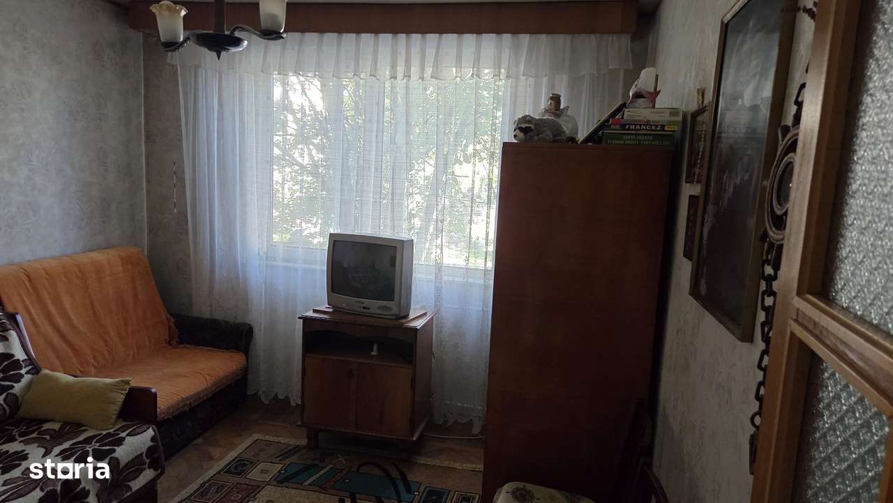 Exclusivitate.Navodari,apartament 2 camere,42 mp,etaj 2/4,pret 47000 E-3