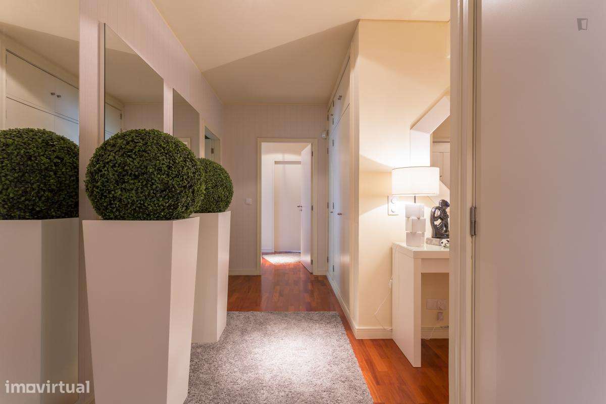 Quarto - localizado em Foz do Douro Porto - Grande imagem: 3/10