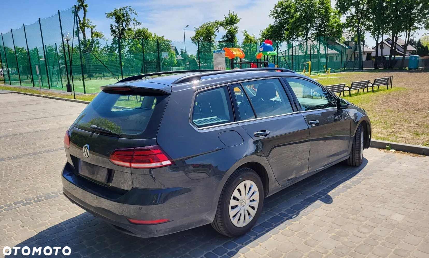 Volkswagen Golf - 5