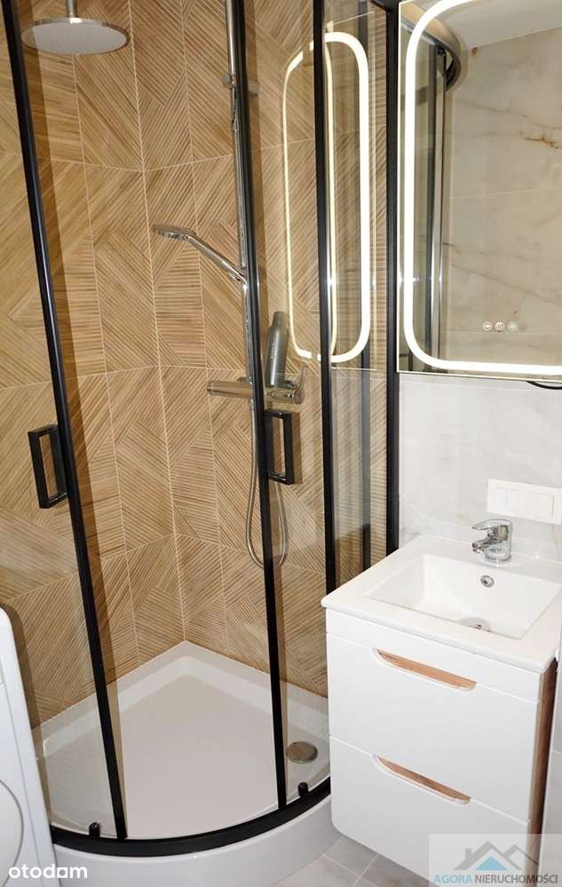 Mieszkanie na sprzedaż, Płock, os. Tysiąclecia-16