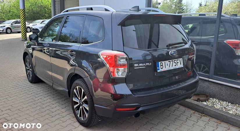 Subaru Forester 2.0 XT Sport Lineartronic - 6