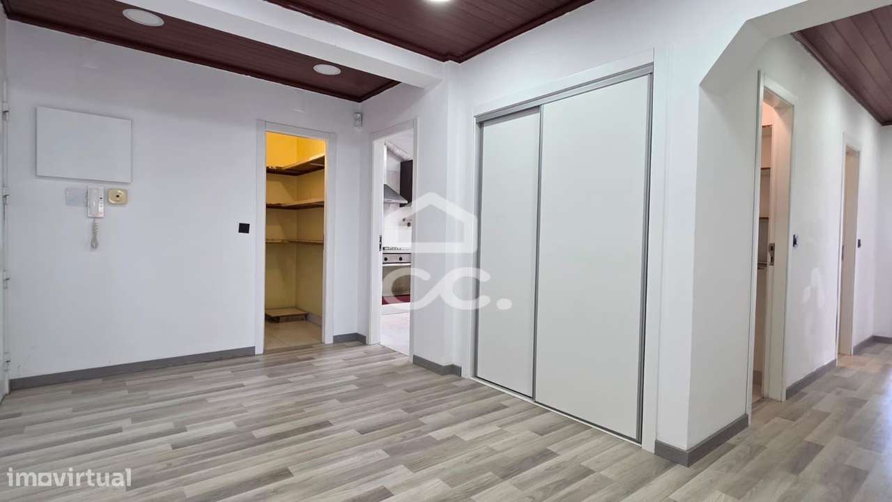 Apartamento de 4 quartos com vista para a montanha em Setúbal-10