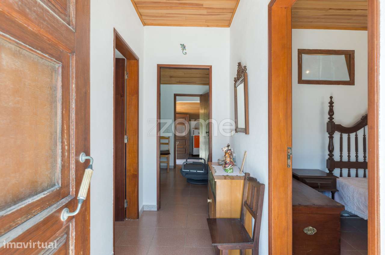 Lote de Terreno com 900m² em Longueira/Almograve-8
