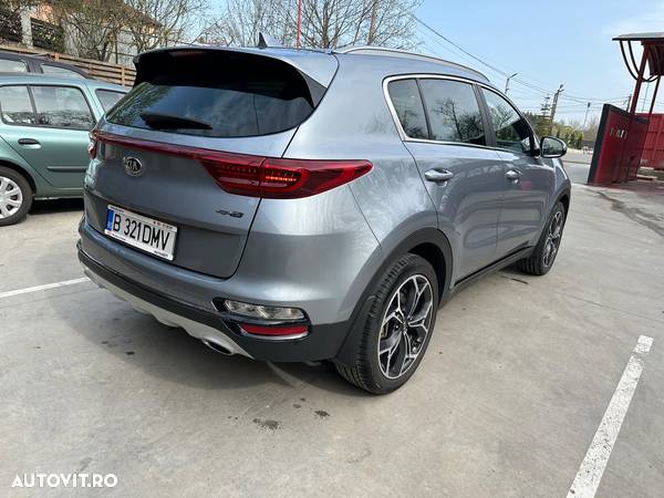 Kia Sportage 1.6 DSL MHEV 7DCT HP 4x2 GT Line - 4