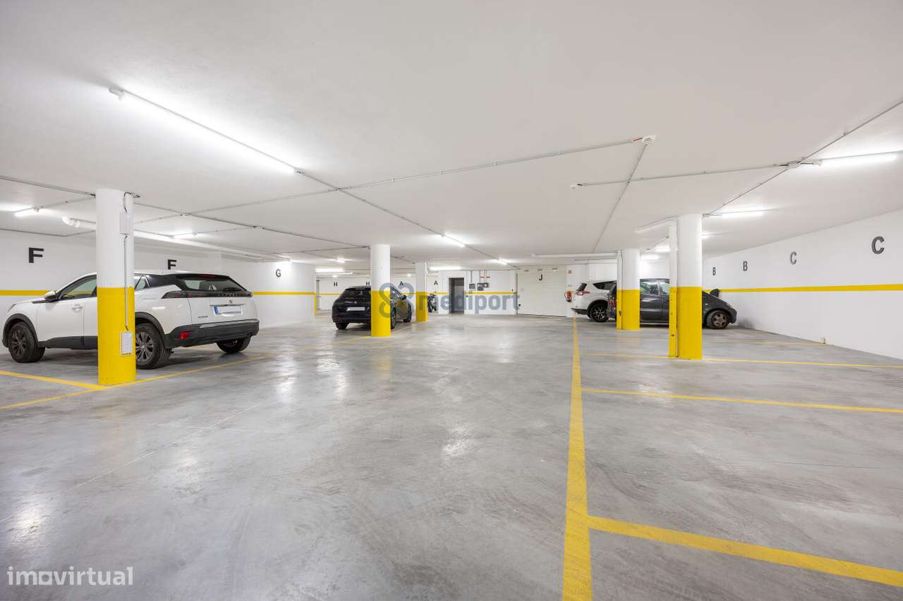 Excelente apartamento T2 Novo na Nazaré - Fracção G-8