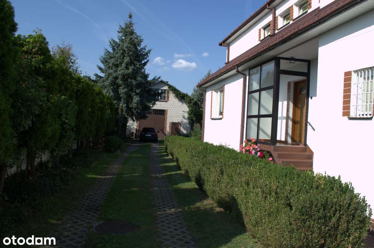 Przestrony dom na sprzedaż w Łukowie - Pełny obrazek: 5/12