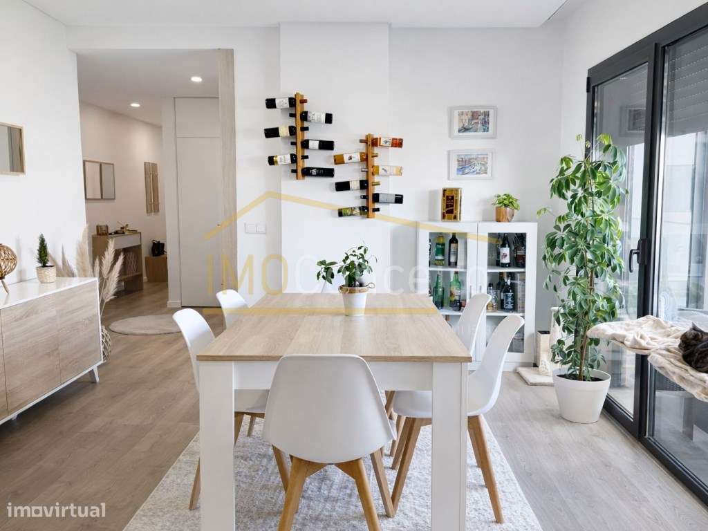 Apartamento T2 como Novo | TERRAÇO COM CHURRASQUEIRA - GARAGEM | Ex...-0