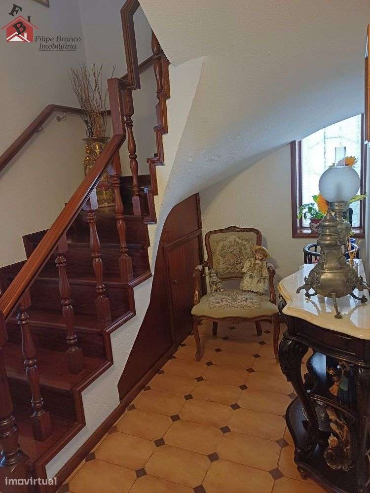 ESPAÇOSA MORADIA V5 3 FRENTES 800M DO GAIASHOPPING-17