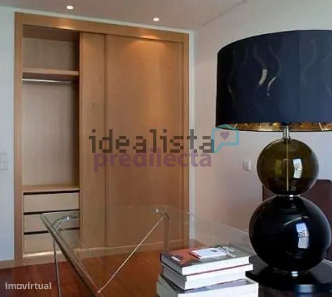 REF4188 - T3 c/ dois lug. – Ao Hospital Santa Maria – c/ ou s/mob. - Grande imagem: 5/12