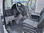 Volkswagen Crafter - 21