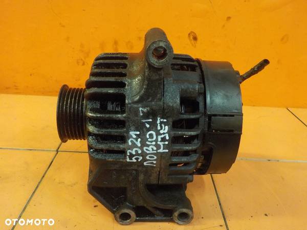 FIAT DOBLO COMBO 1.3 M-JET 14r 90KM 263A2000 alternator 51854905 - 1