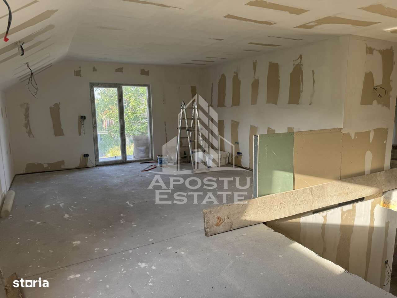 Casa individuala noua in Sustra cu teren de 2878 mp - Imagine principală: 2/18