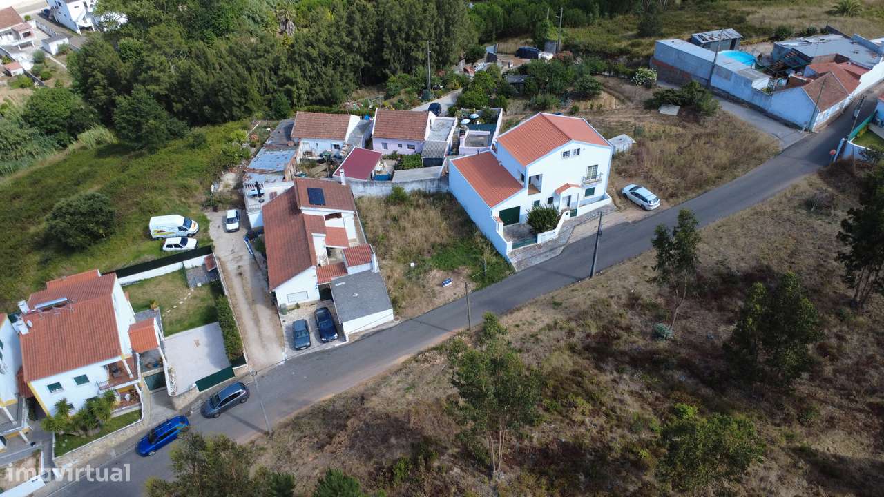 Terreno Urbano com Vista Desafogada - Vilar-9