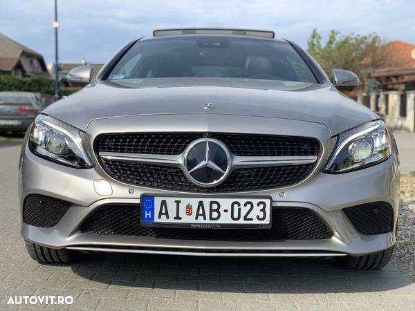 Mercedes-Benz C 200 Coupe 4MATIC Aut. - 2