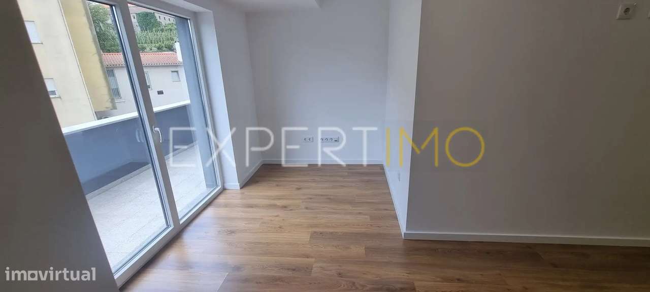 Apartamento T2, Novo, com varanda e garagem dupla - Grande imagem: 5/28