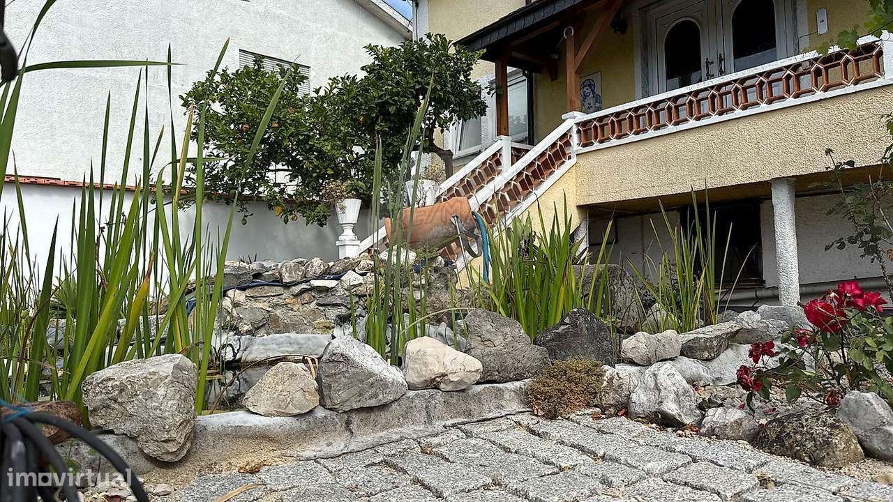 MORADIA T4 com 3 Pisos e Garagem Independente  Mealhada - Grande imagem: 5/24