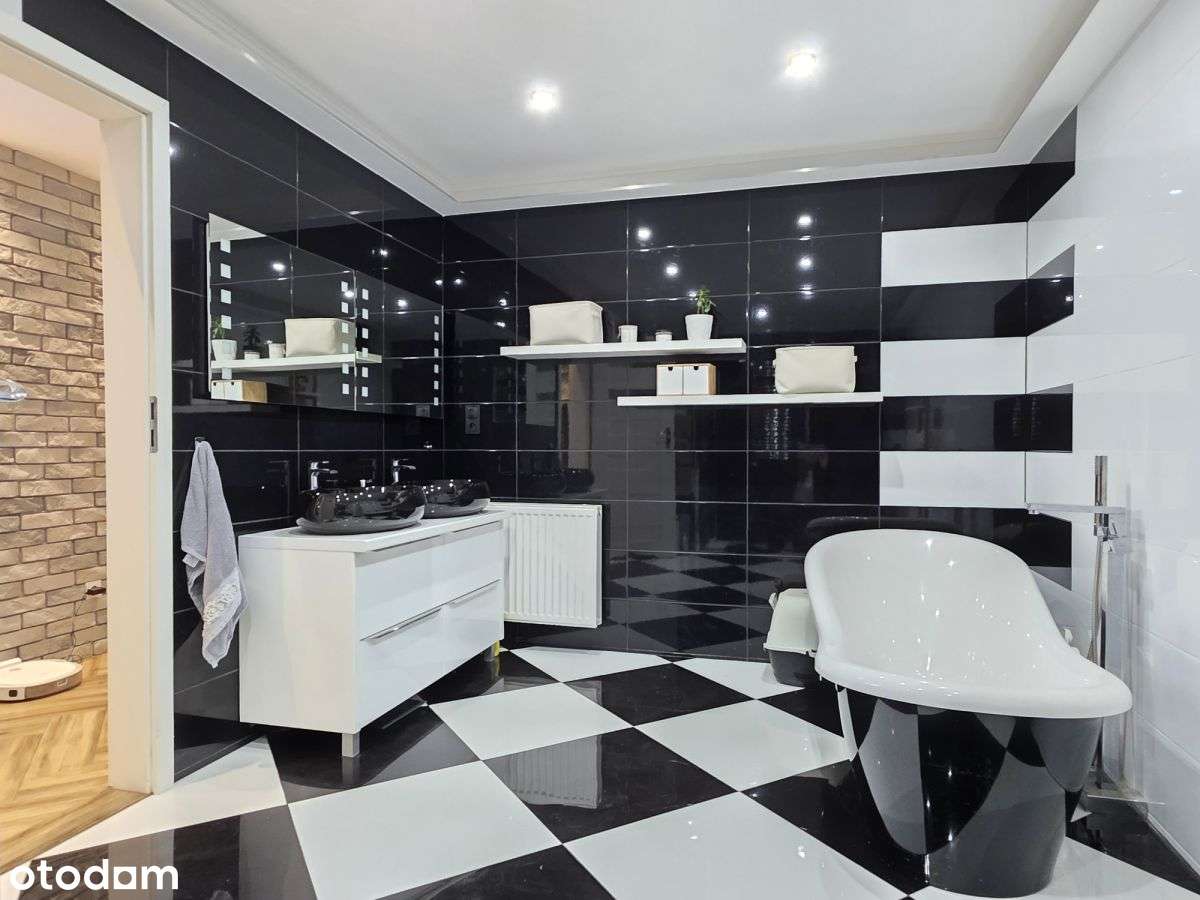 Komfortowy dom w zabudowie bliźniaczej oś. Sienkie-8