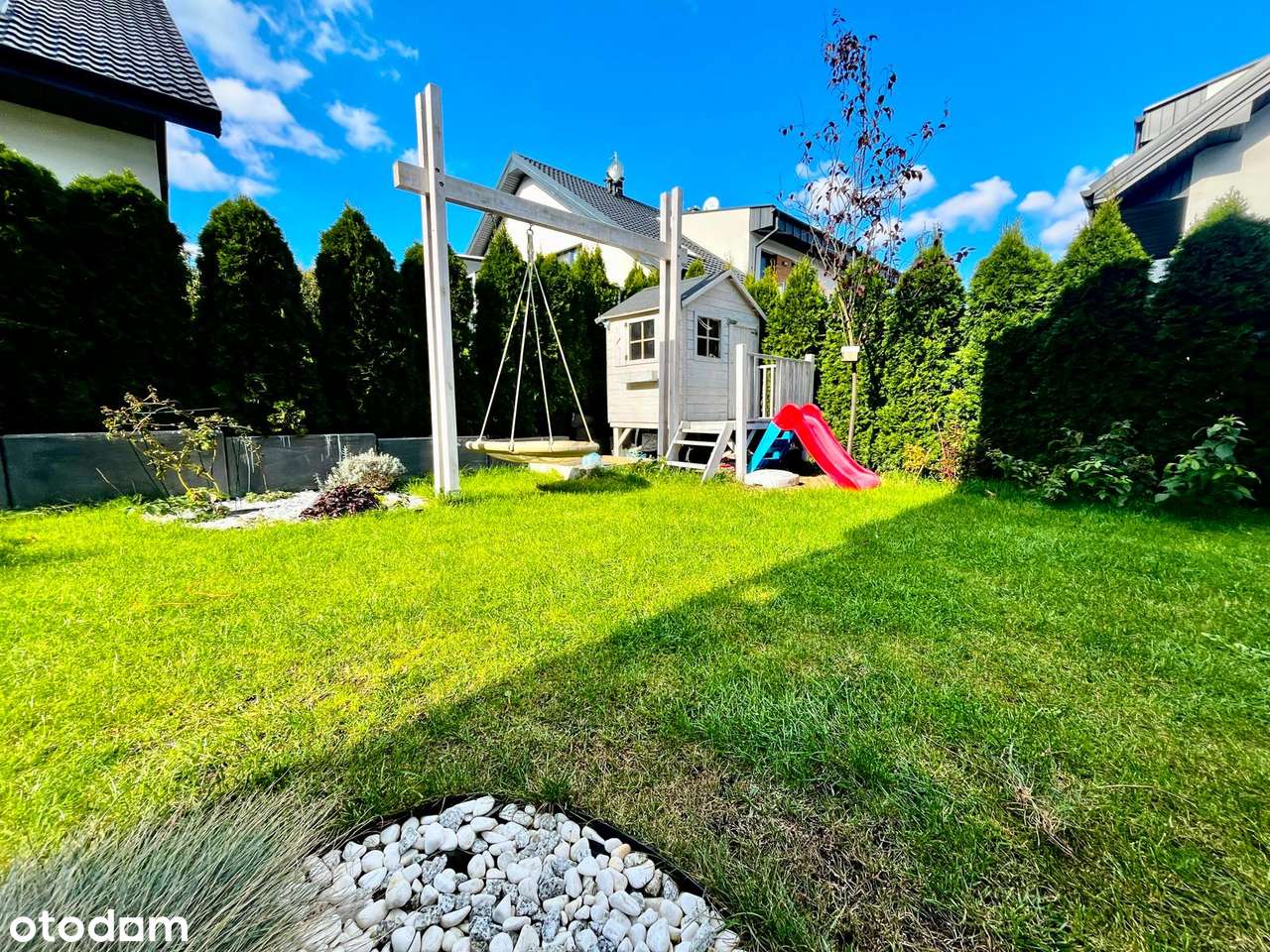 Wygodny dom w bliźniaczej zabudowie w spokojnej okolicy - Pełny obrazek: 4/18