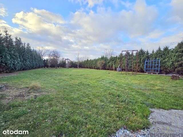 Działka Pod Zabudowę Mieszkaniowo- Usługową