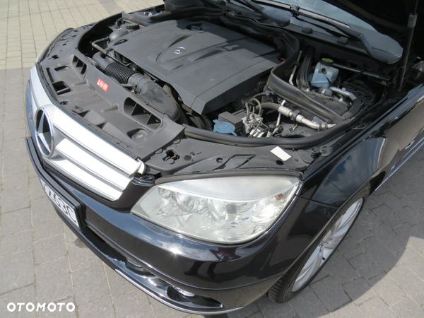 Mercedes-Benz Klasa C 200 T CDI DPF Avantgarde - 36