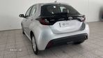 Toyota Yaris 1.0 VVT-i Comfort Plus - 2