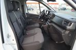 Renault Trafic SpaceClass 2.0 dCi - 11