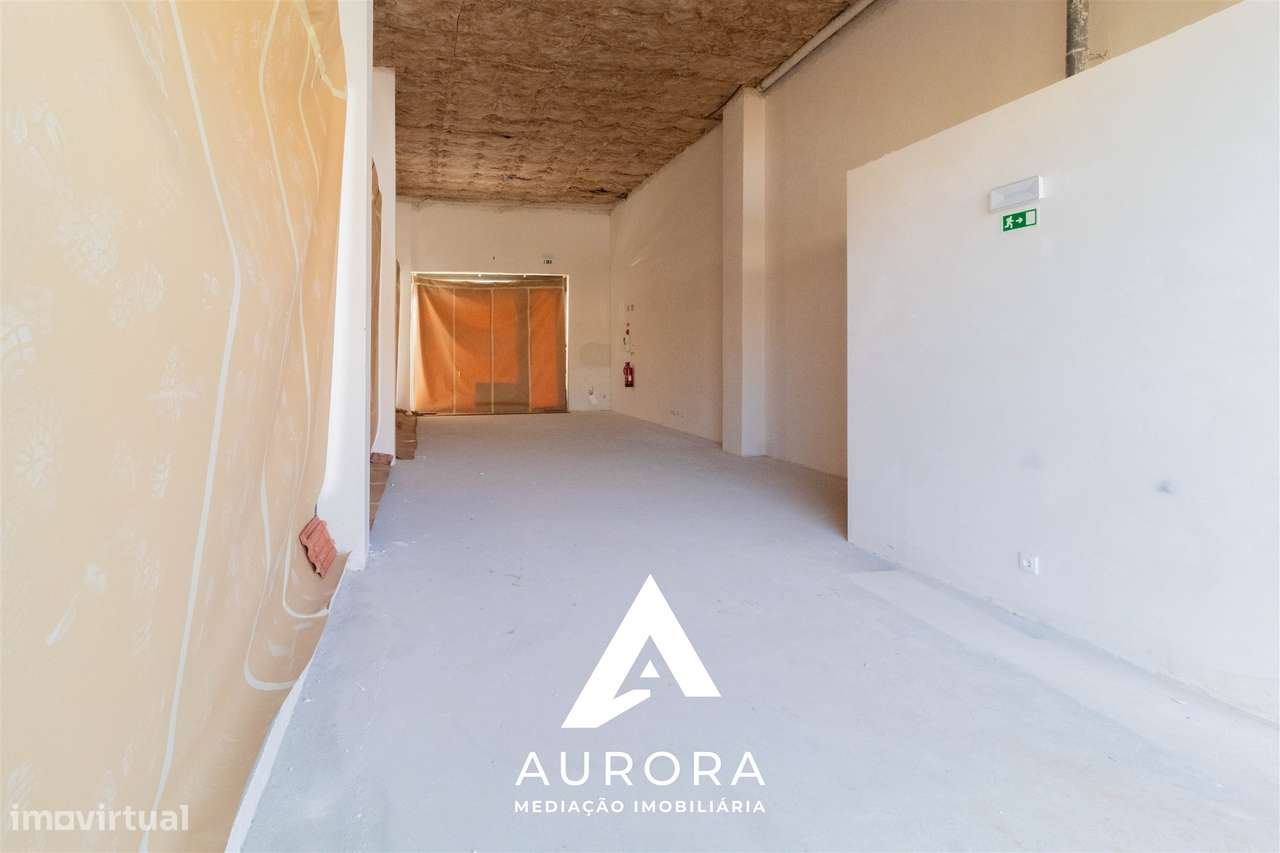 Loja para venda 227.4m2 área bruta centro da cidade de Espinho - Grande imagem: 4/7