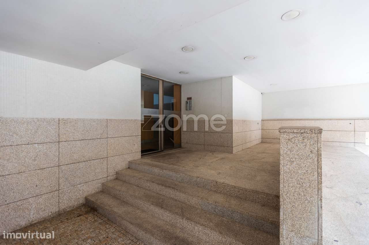 T4 Duplex Exclusivo no Condomínio Vila-Flor – Urgezes, Guimarães-4