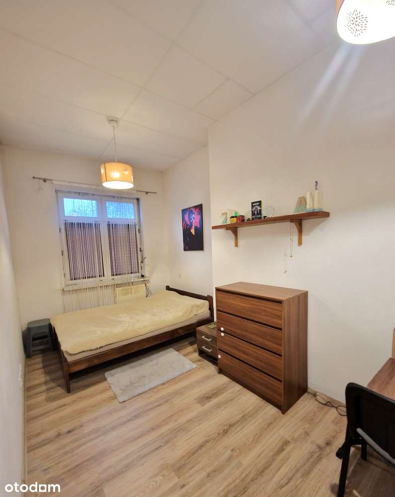 2-pokojowe mieszkanie, świetna lokalizacja, 1 piętro-4