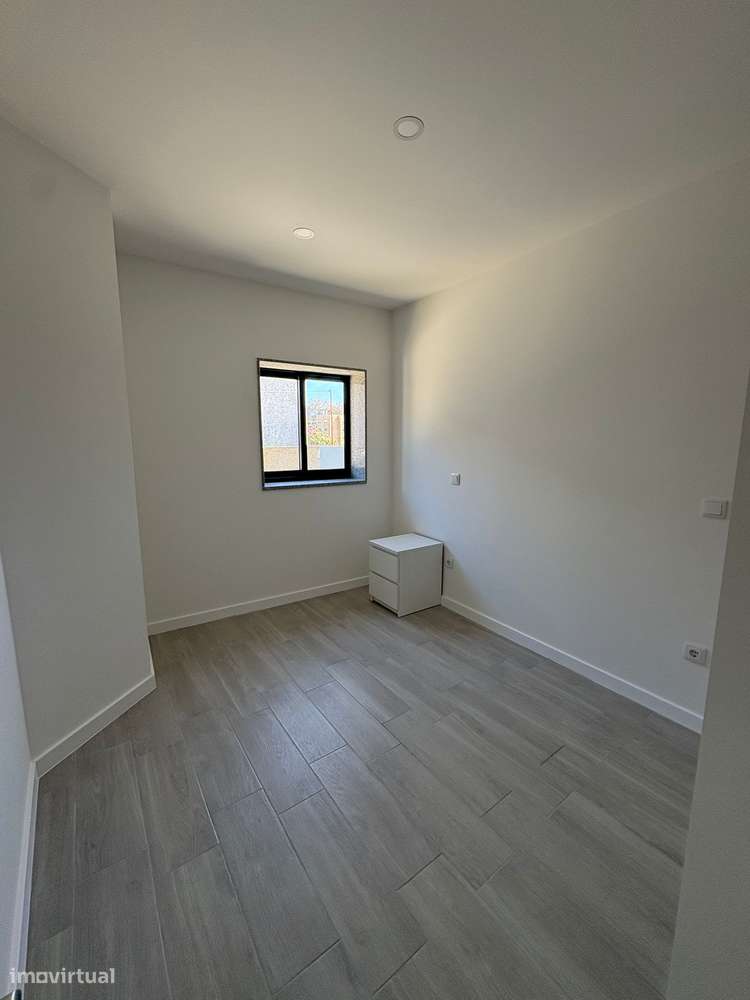 T1 Novo Matosinhos Centro - Grande imagem: 5/6