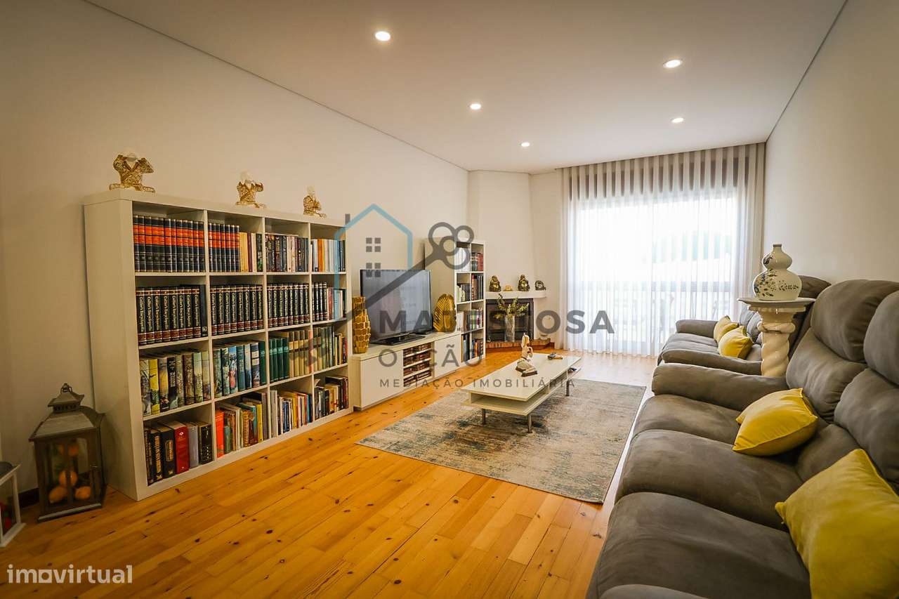 Apartamento T3 Renovado — Póvoa de Varzim-6
