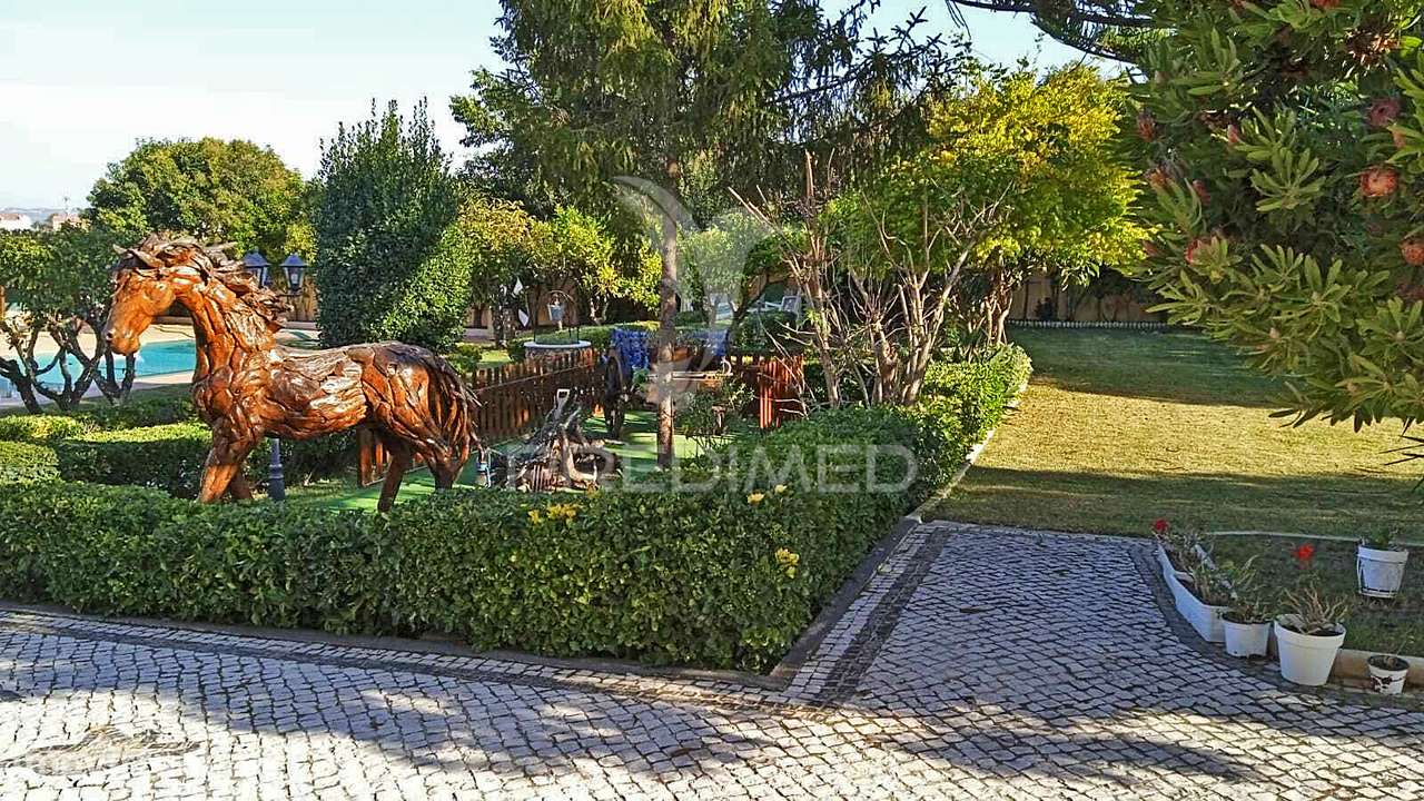 Quinta com piscina e com lote de terreno rústico - Grande imagem: 4/26