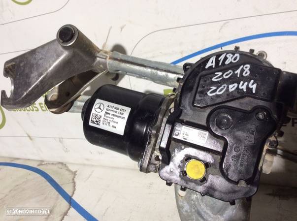 Motor de limpa vidros Mercedes A180cdi  A1779064701 - 2