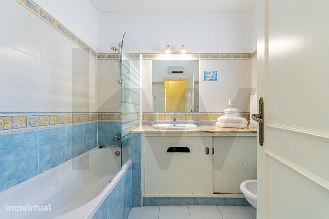 APARTAMENTO T2 em CONDOMÍNIO PRIVADO c/ PISCINAS & TÉNIS - CARVOEIRO --18